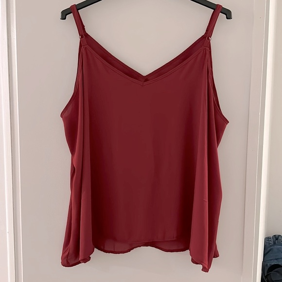 Torrid 5Plus Dark Red blouse, Can be worn anytime, any where. Very pretty! - Picture 3 of 8